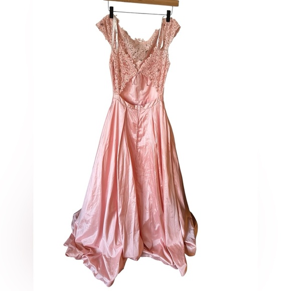 Sherri Hill Blush Evening Dress - Picture 9 of 15